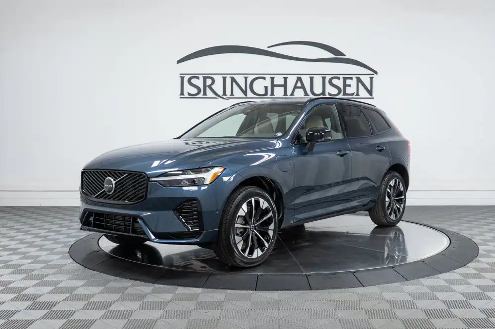 2026 Volvo XC60 T8 Plus Dark AWD's photo