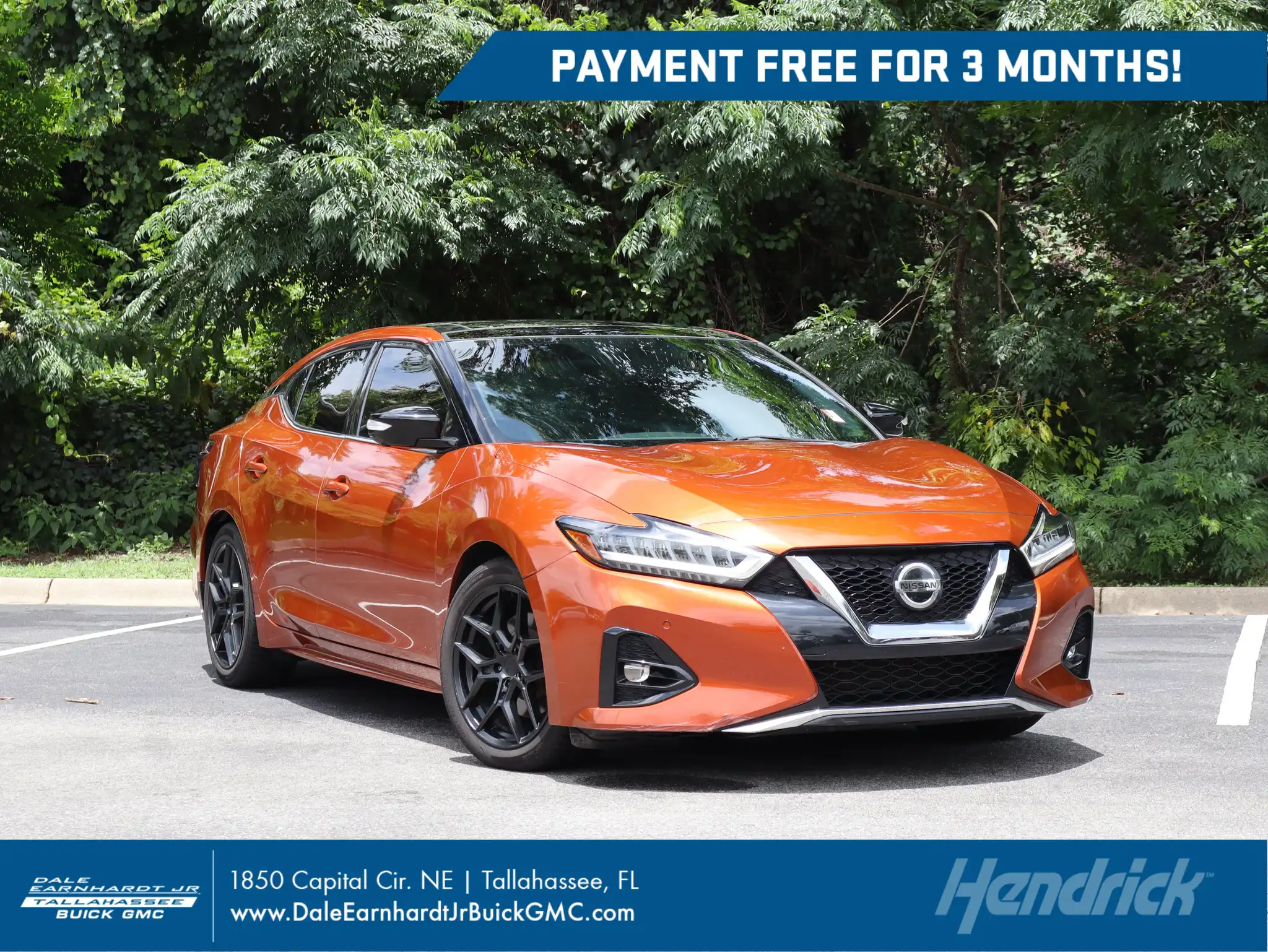 2020 Nissan Maxima SR's photo