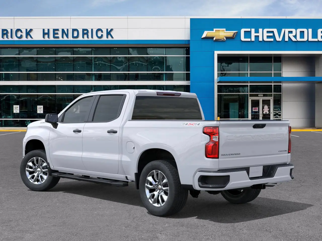 2026 Chevrolet Silverado 1500 Custom 4X4 Crew Cab Short Box photo 5