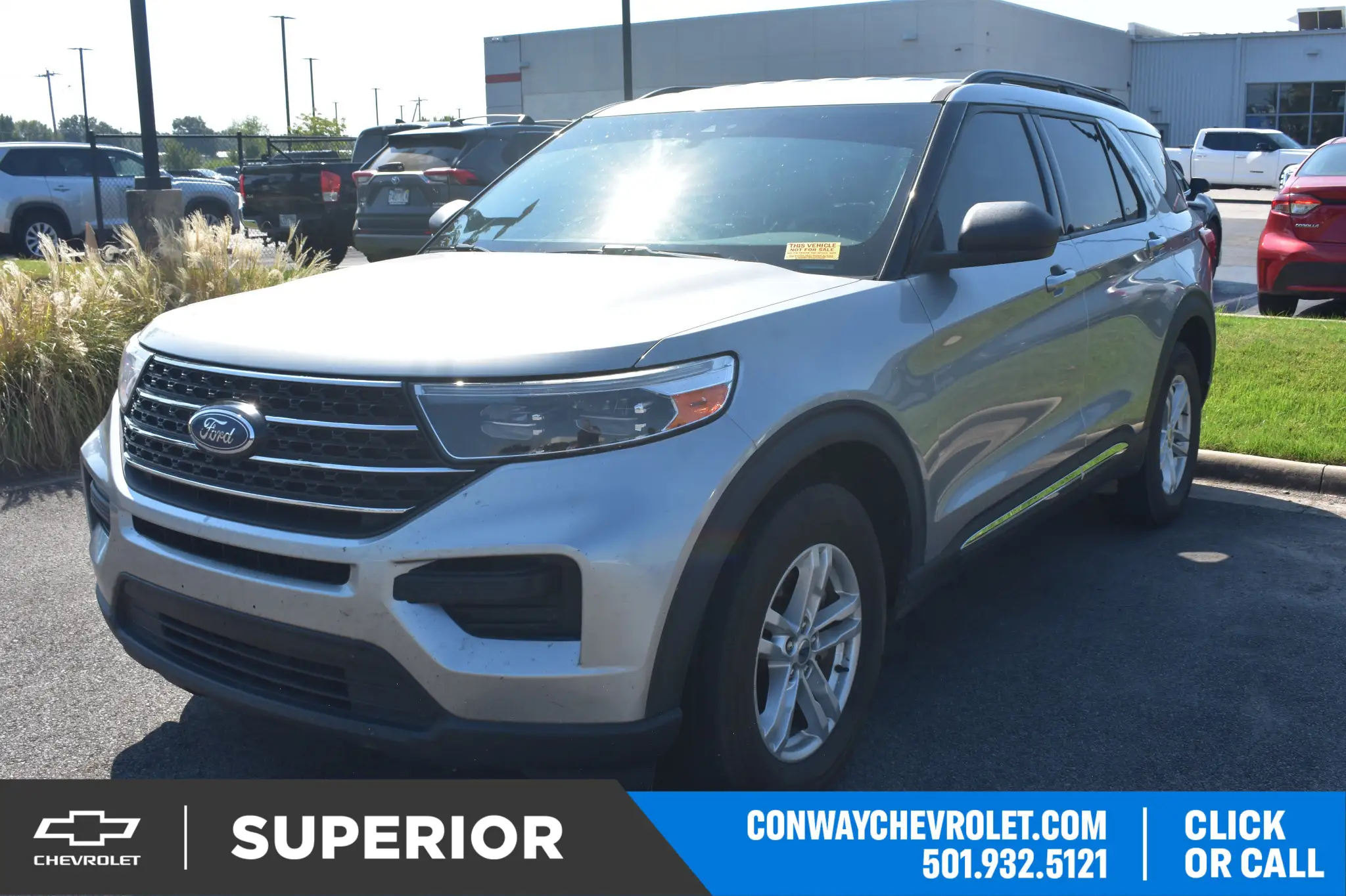 2020 Ford Explorer XLT 4WD photo 1