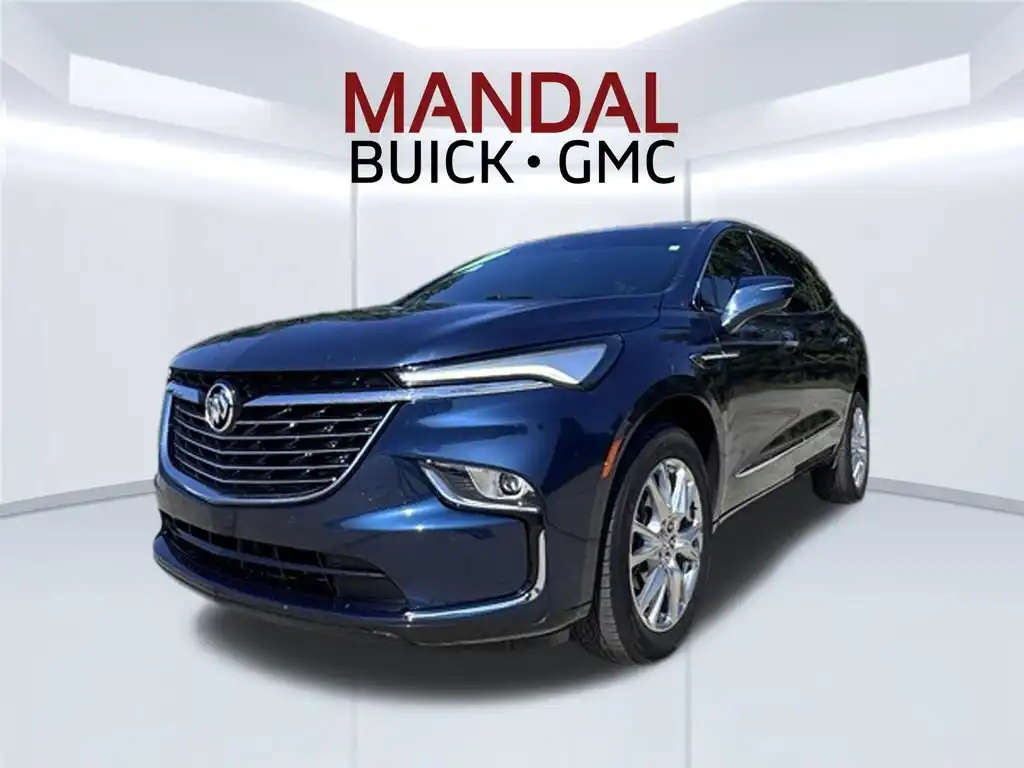 2023 Buick Enclave Essence's photo