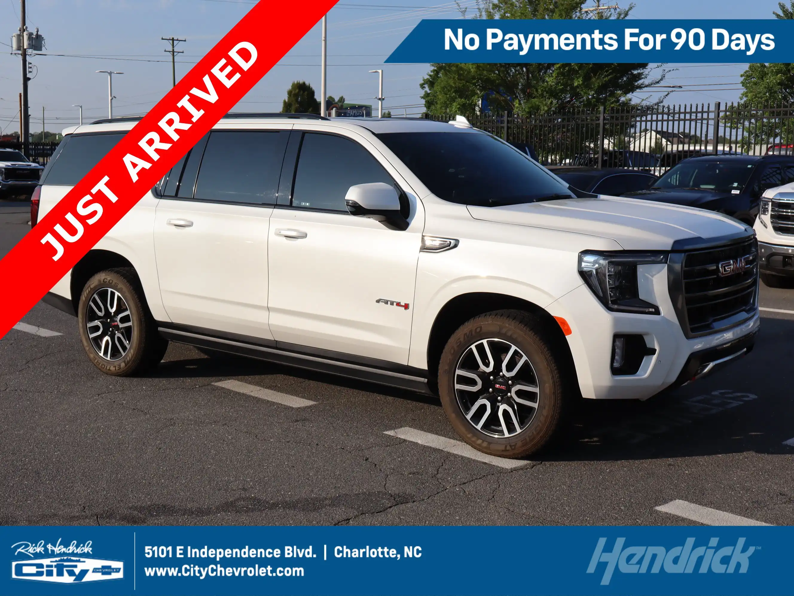 2021 GMC Yukon 4WD AT4's photo