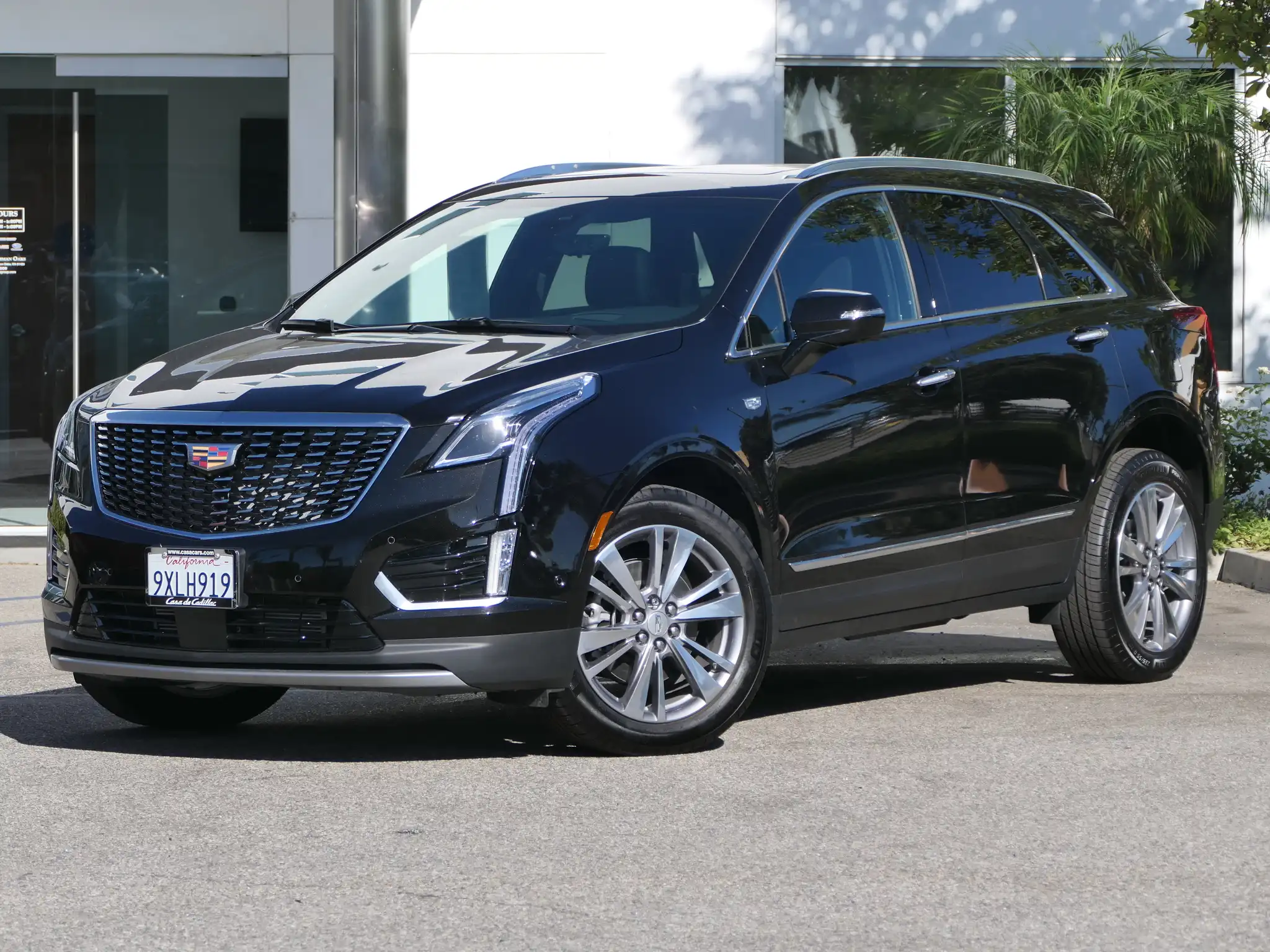 2026 Cadillac XT5 Premium Luxury FWD's photo