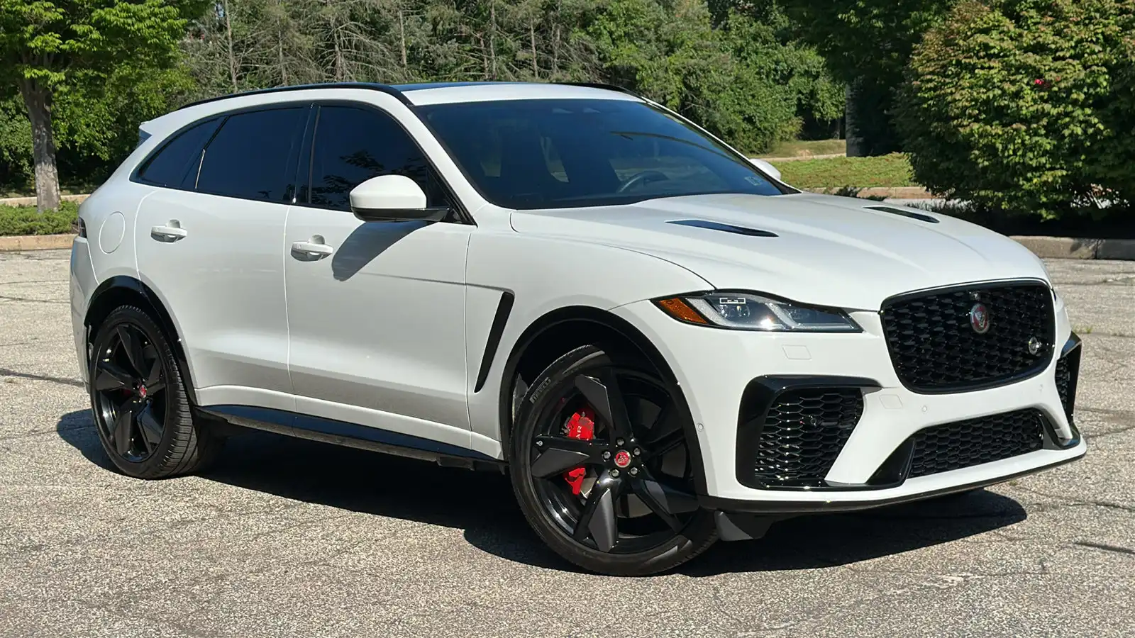 2023 Jaguar F-PACE SVR AWD's photo