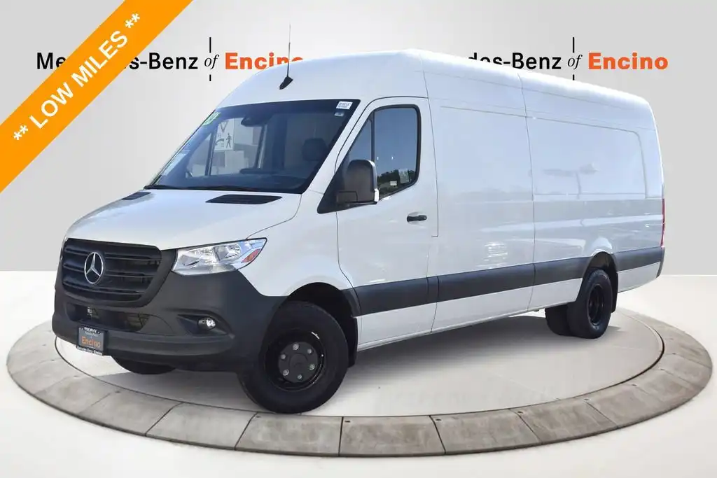 2024 Mercedes-Benz Sprinter 3500 170 Ext WB HO High Roof's photo