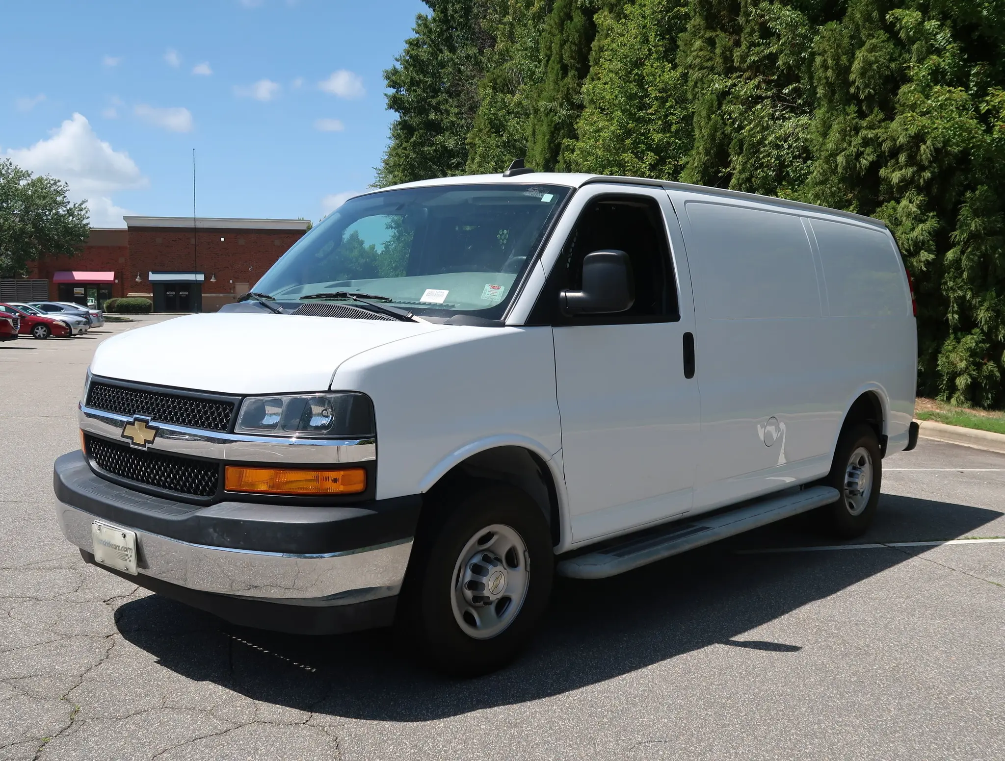 2023 Chevrolet Express Work Van HD 2500 photo 5