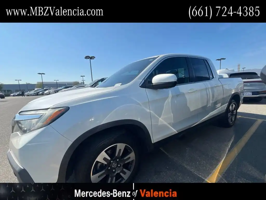 2019 Honda Ridgeline RTL-T's photo