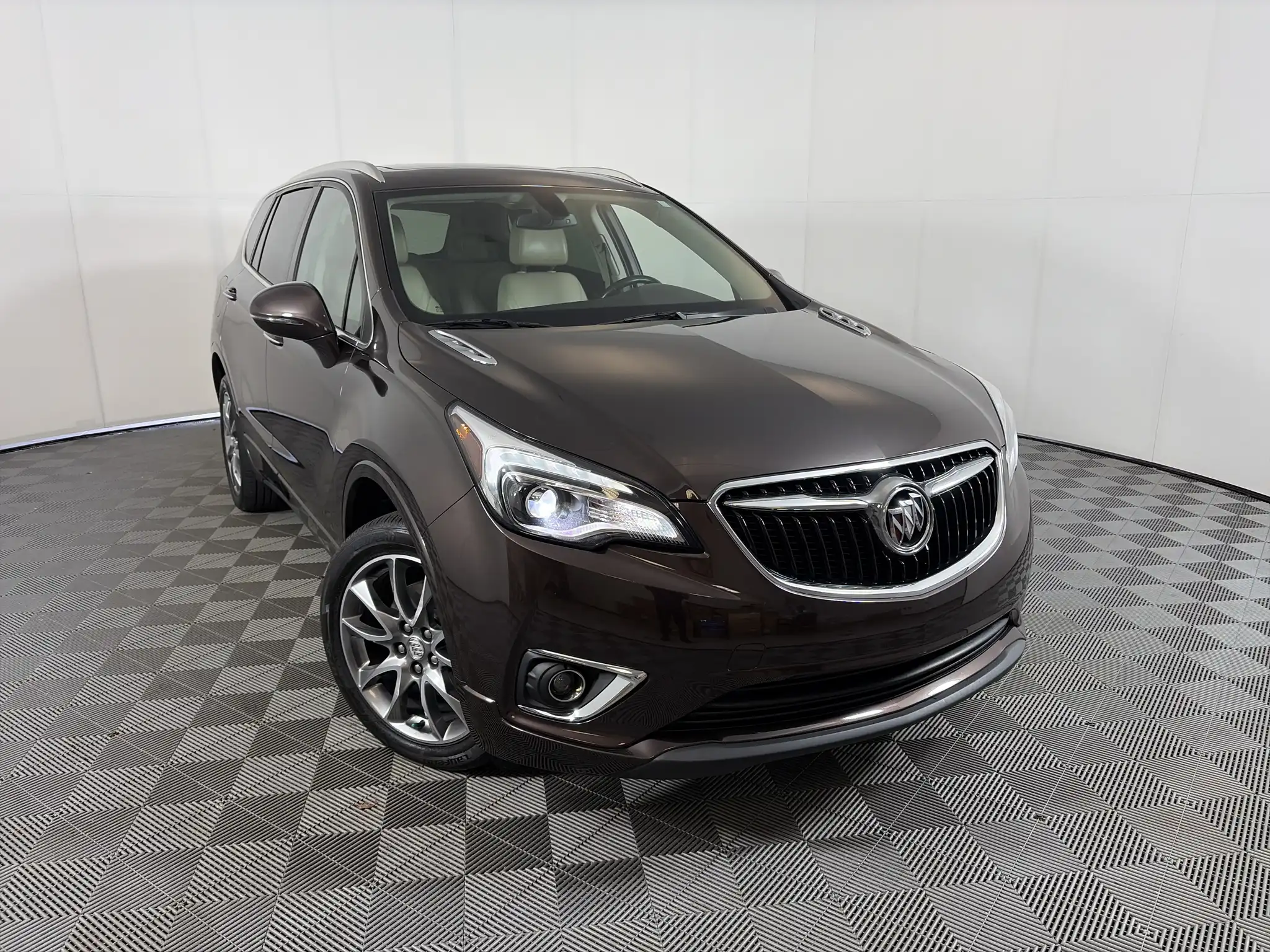 2020 Buick Envision Essence AWD's photo