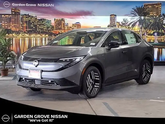 2026 Nissan Leaf SV Plus's photo
