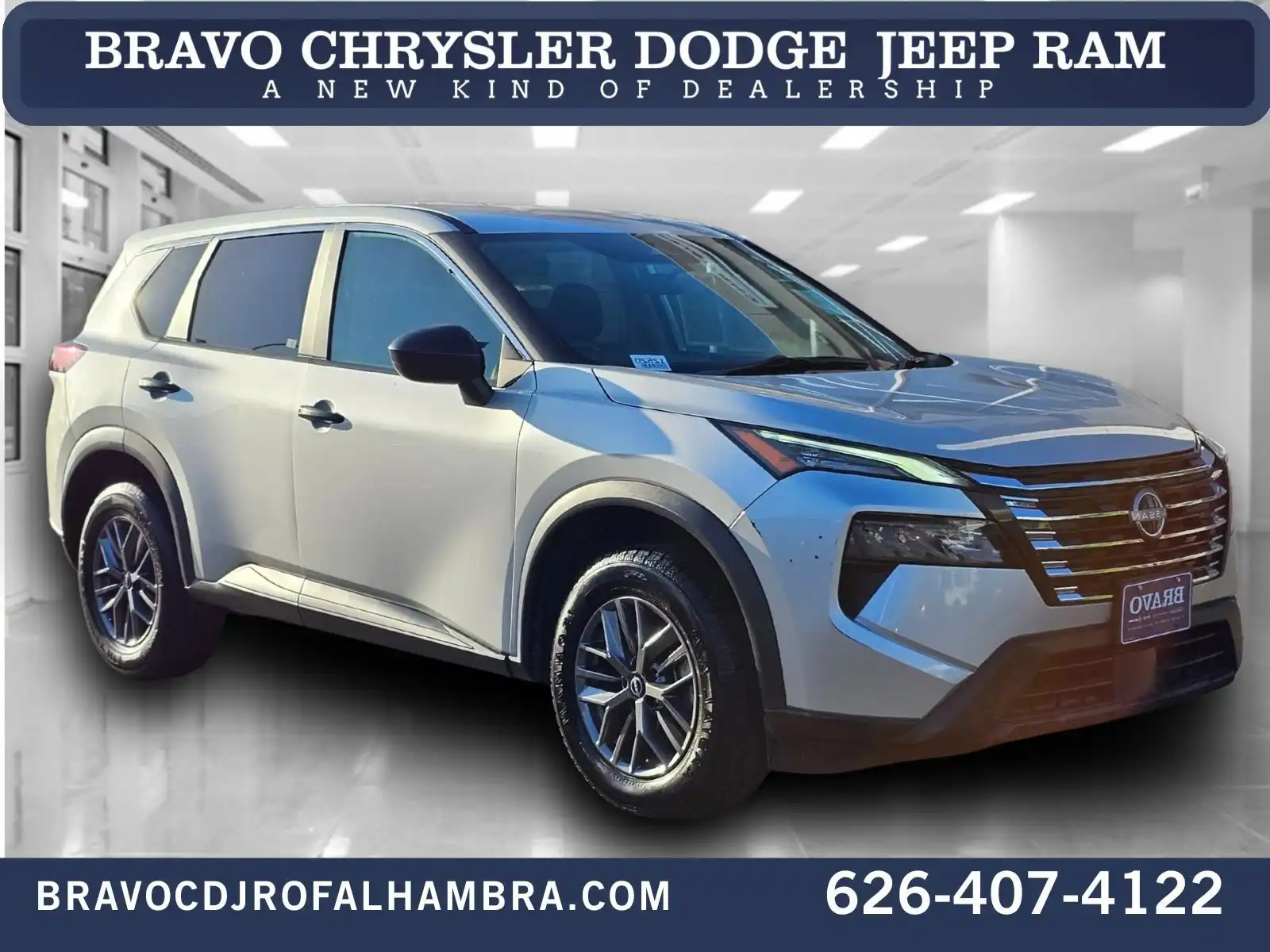 2024 Nissan Rogue S FWD's photo