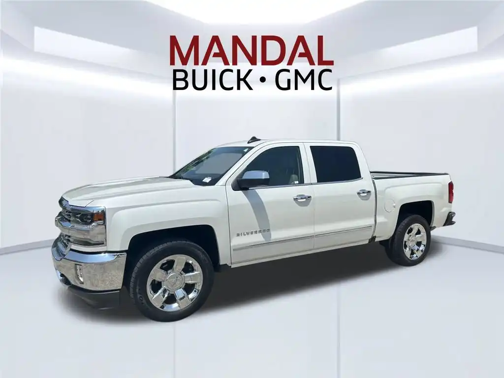 2018 Chevrolet Silverado 1500 LTZ Crew Cab Short Box's photo