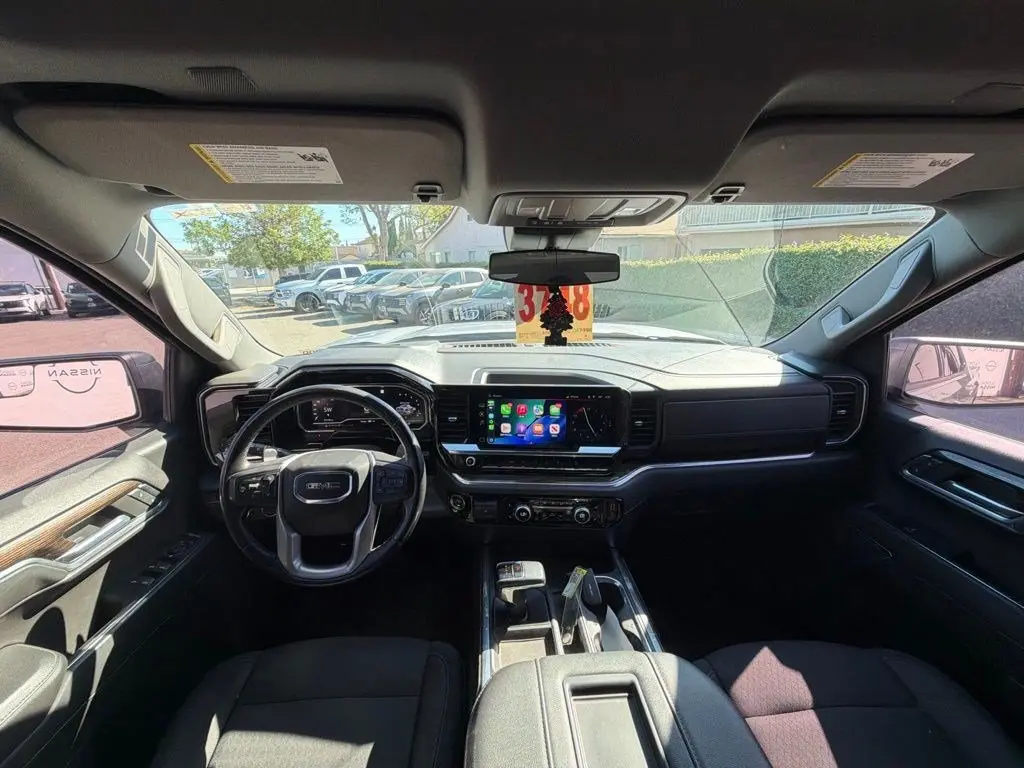 2022 GMC Sierra 4WD Crew Cab Standard Box Elevation photo 4