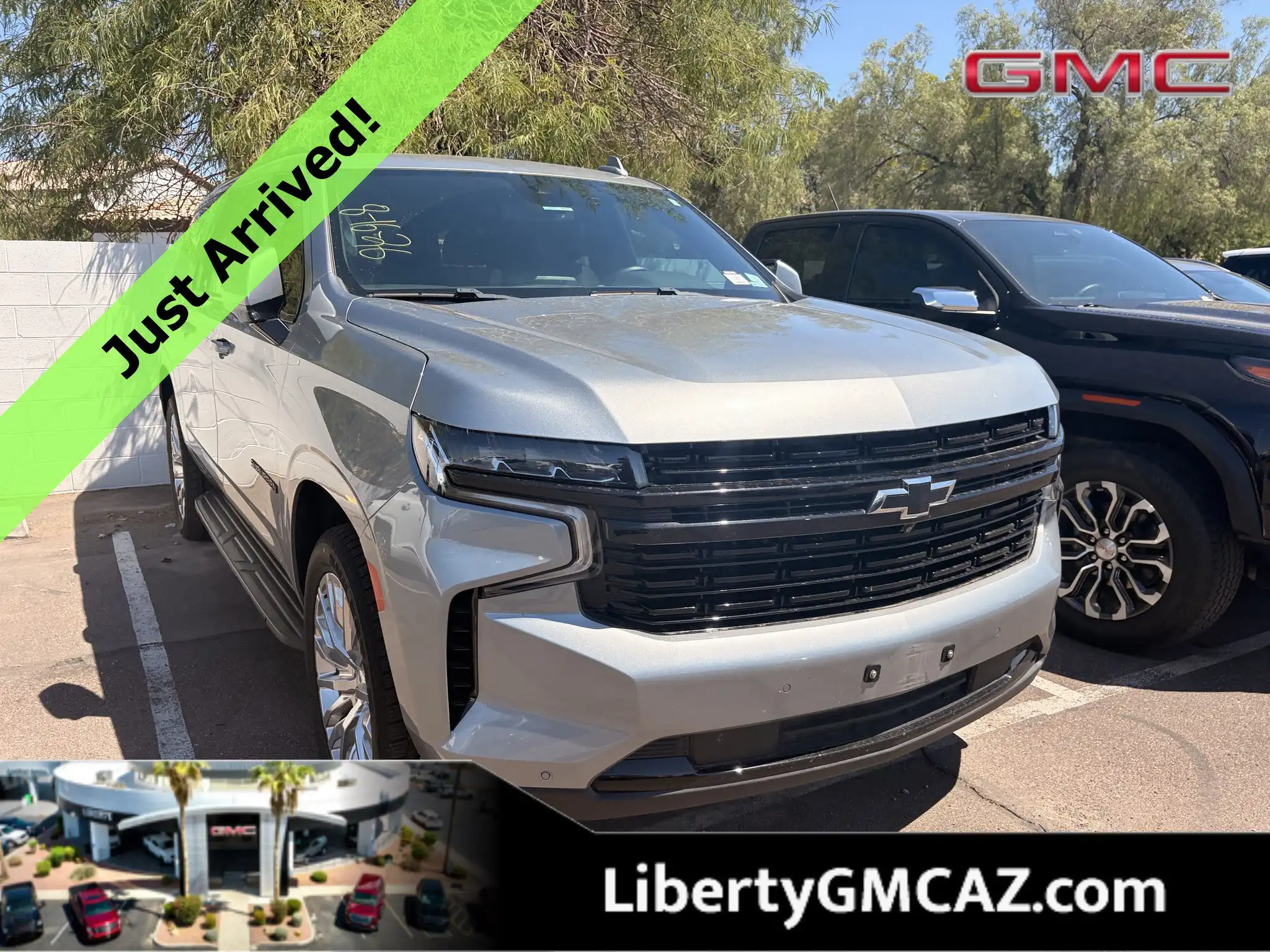 2023 Chevrolet Suburban 4WD 1500 RST's photo