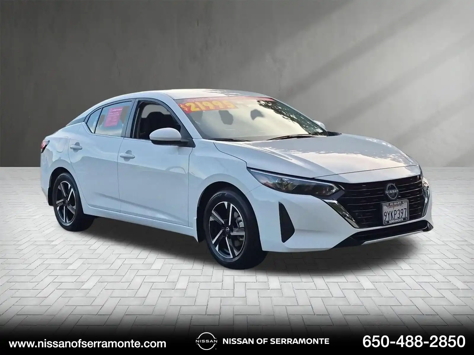 2025 Nissan Sentra SV CVT's photo