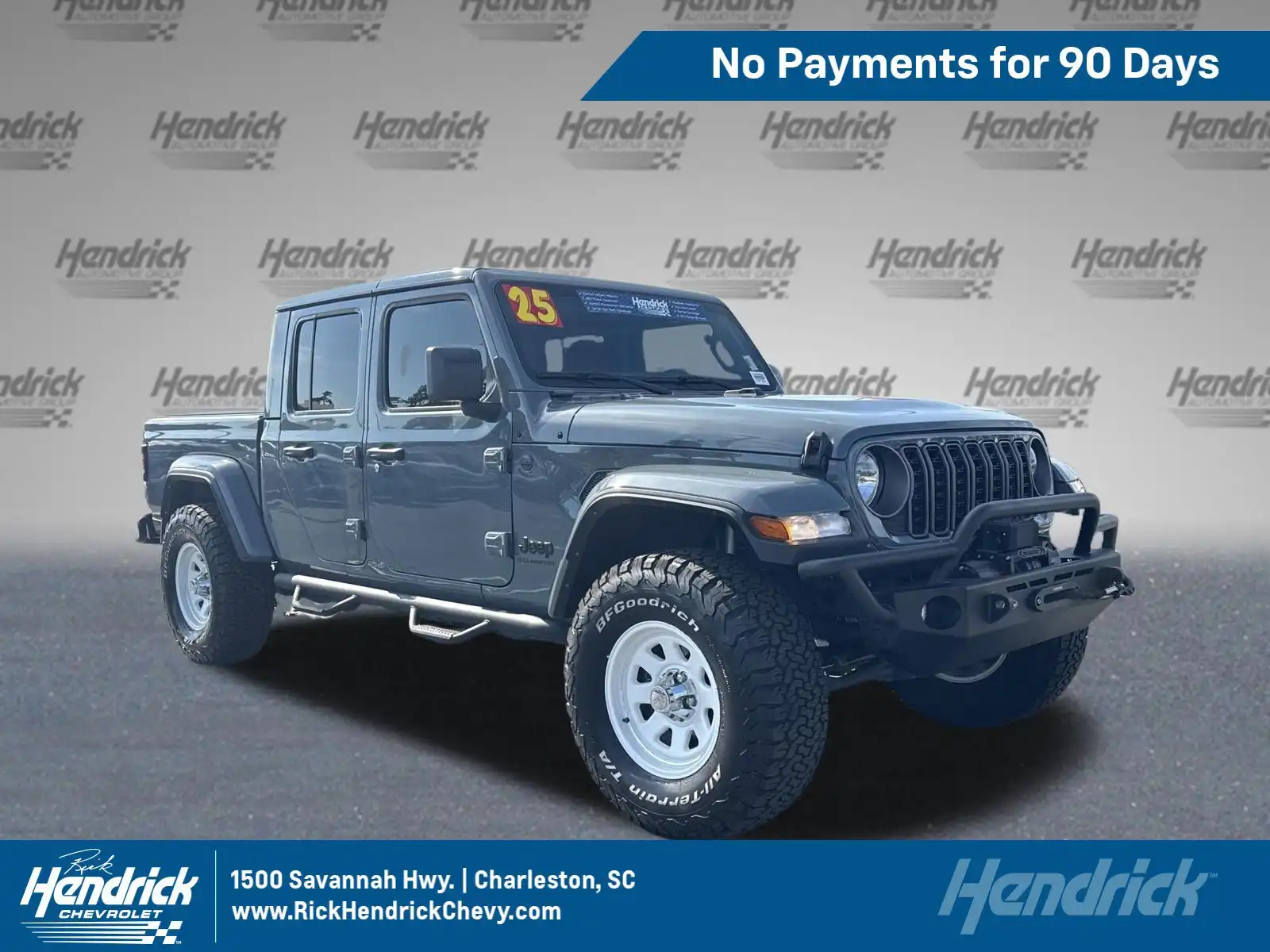 2025 Jeep Gladiator Nighthawk Auto's photo