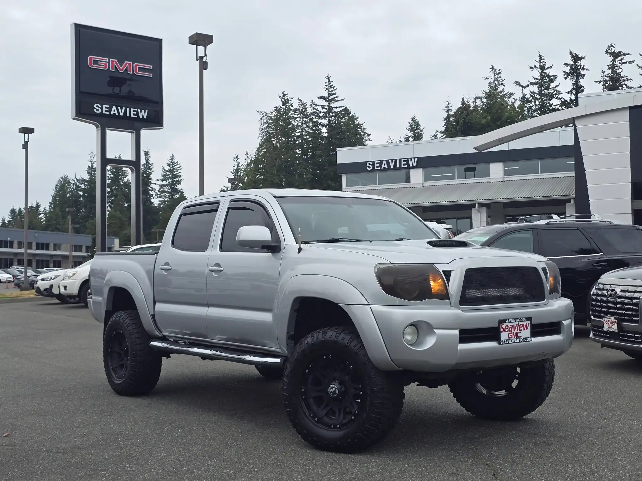 2011 Toyota Tacoma 4WD Double Cab V6 AT's photo
