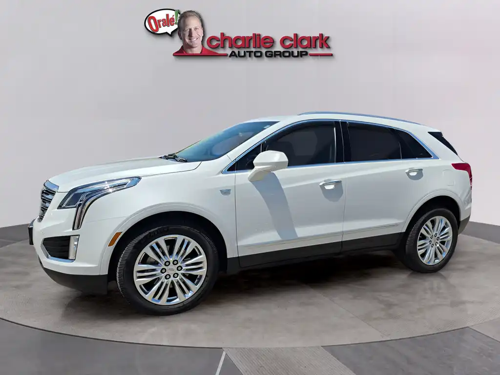 2019 Cadillac XT5 FWD Premium Luxury's photo