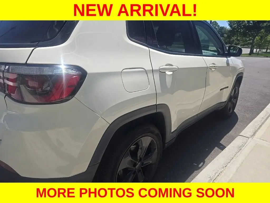2020 Jeep Compass Altitude 4X4 photo 5