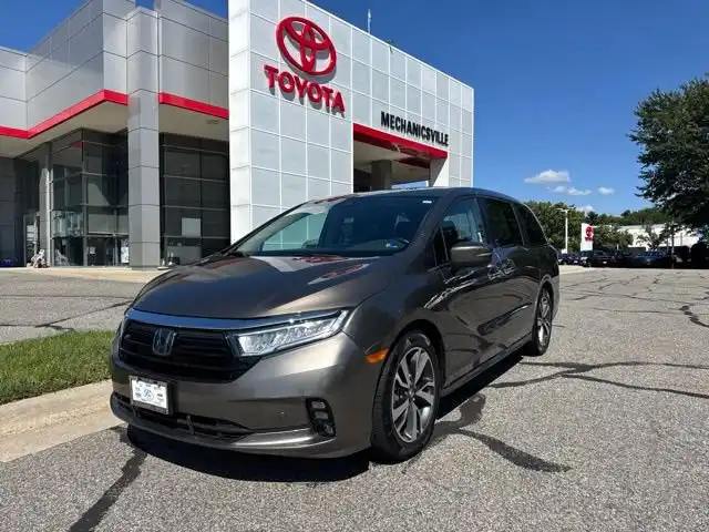 2021 Honda Odyssey Touring's photo