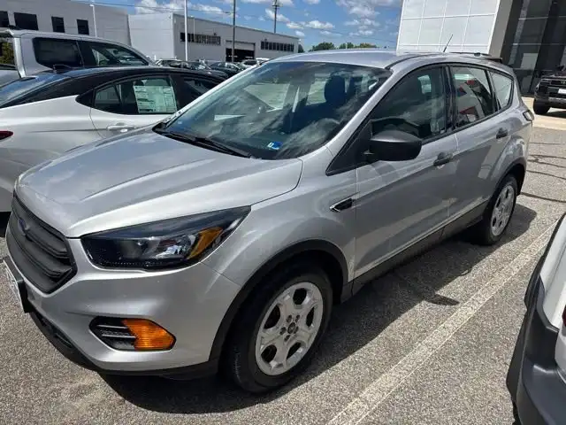 2018 Ford Escape S's photo
