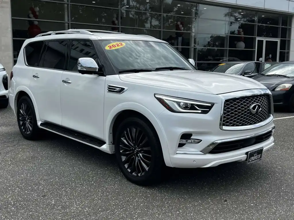 2022 INFINITI QX80 Sensory 4WD's photo
