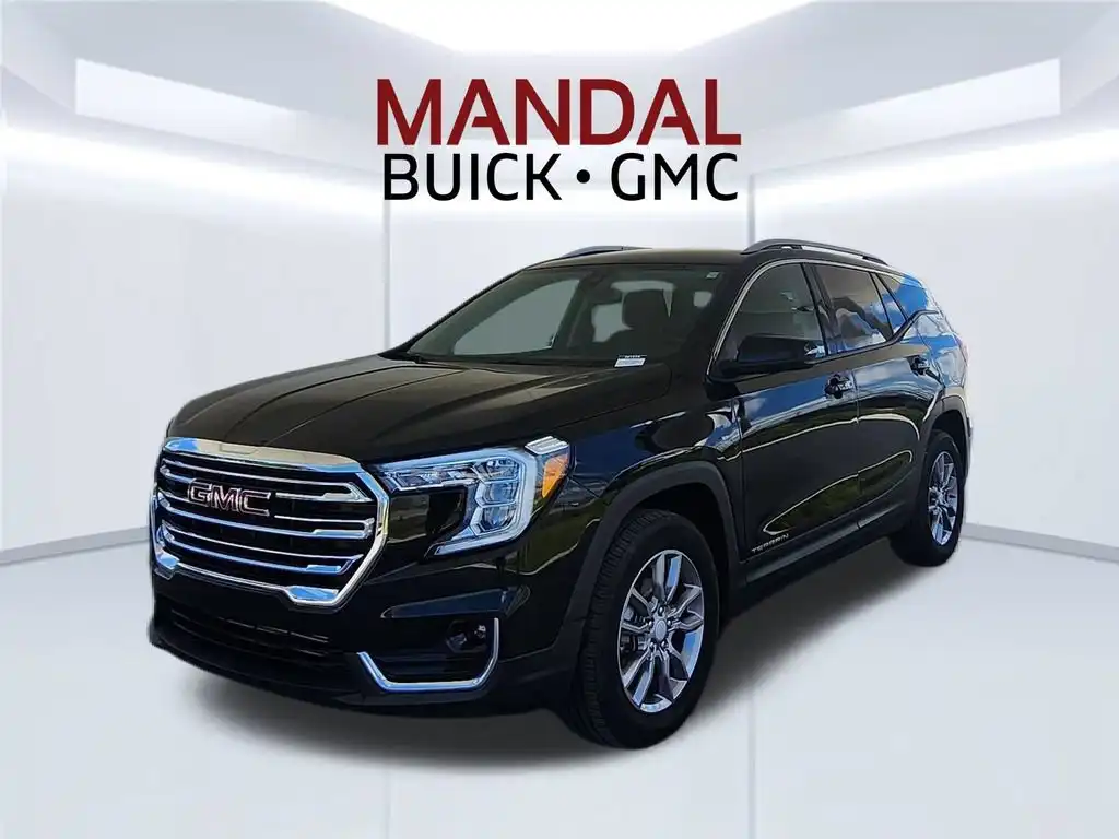 2024 GMC Terrain SLT AWD's photo