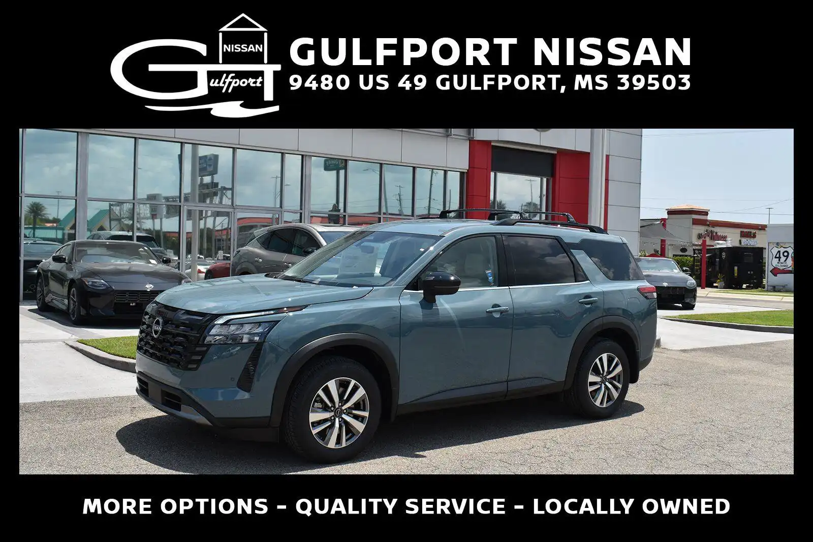 2026 Nissan Pathfinder SL 2WD's photo