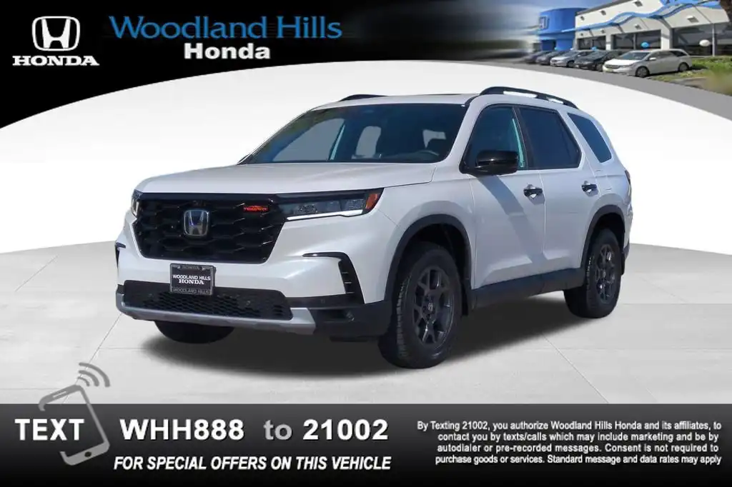 2023 Honda Pilot TrailSport AWD's photo