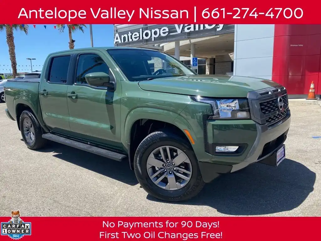 2025 Nissan Frontier SV Crew Cab 4X2 SWB's photo