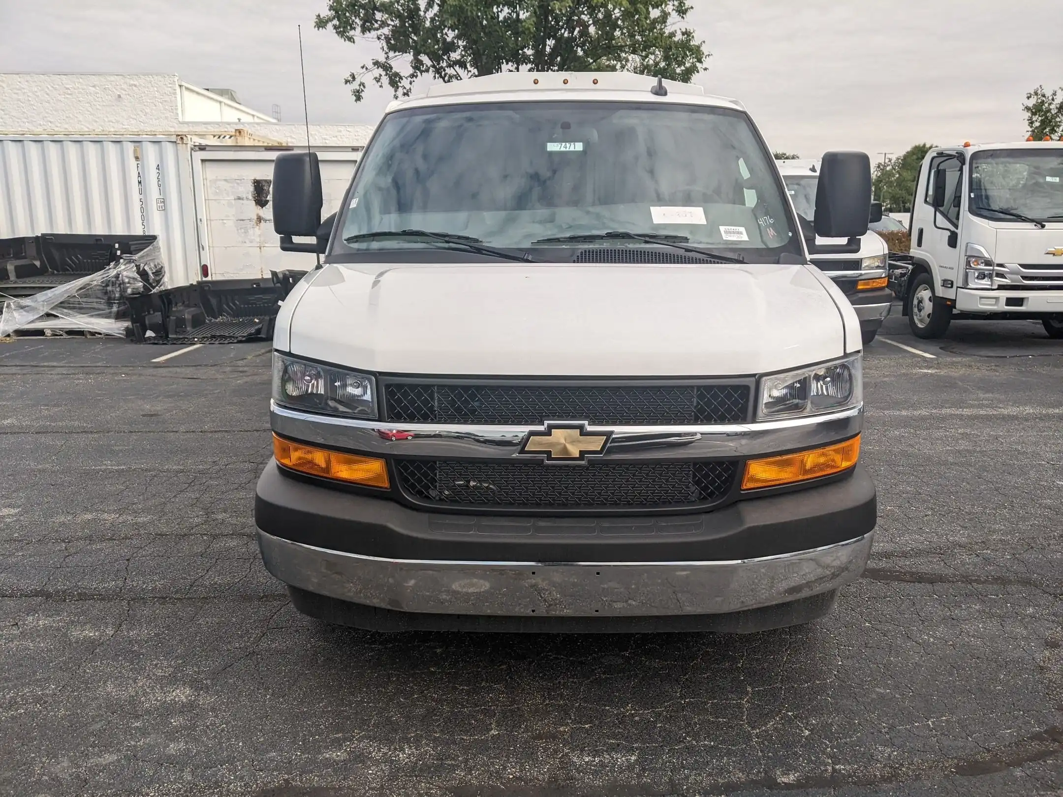 2025 Chevrolet Express 3500 139" WB's photo