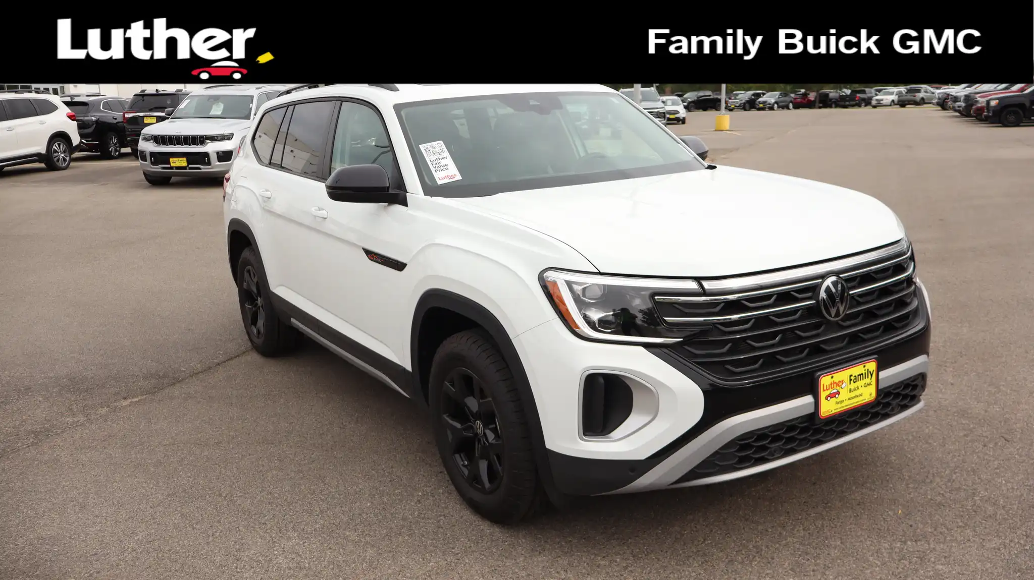 2025 Volkswagen Atlas 2.0T Atlas Peak Edition 4Motion's photo