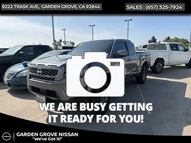 2025 Nissan Frontier SV King Cab 4X2's photo