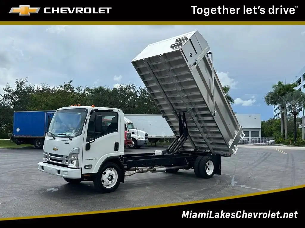 2025 Chevrolet Low Cab Forward 1WT New 2025 Chevrolet 5500 XG's photo