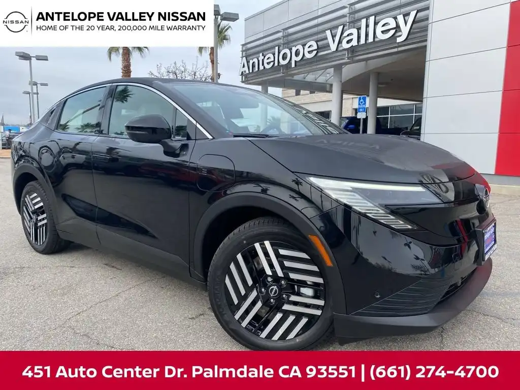 2026 Nissan Leaf SV Plus's photo