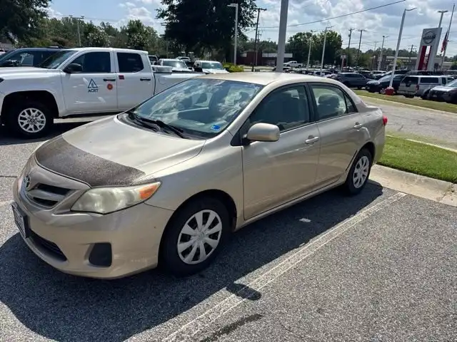 2011 Toyota Corolla LE AT's photo