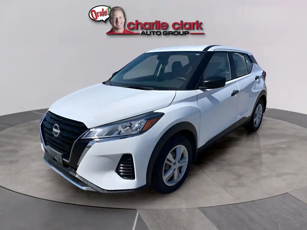 2023 Nissan Kicks 1.6 S's photo
