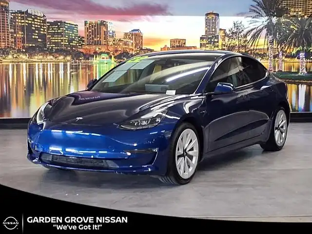 2022 Tesla Model 3 Long Range Dual Motor All-Wheel Drive's photo