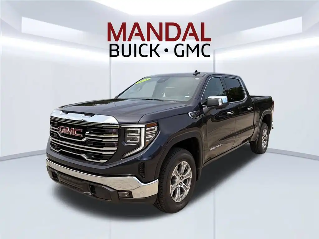 2025 GMC Sierra 2WD Crew Cab Short Box SLT's photo