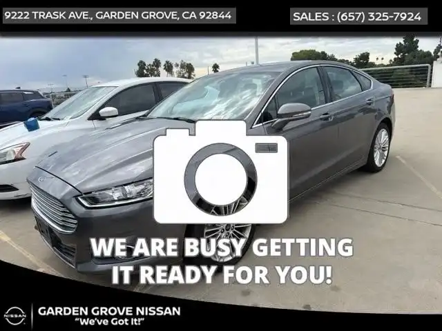2013 Ford Fusion SE FWD I4's photo