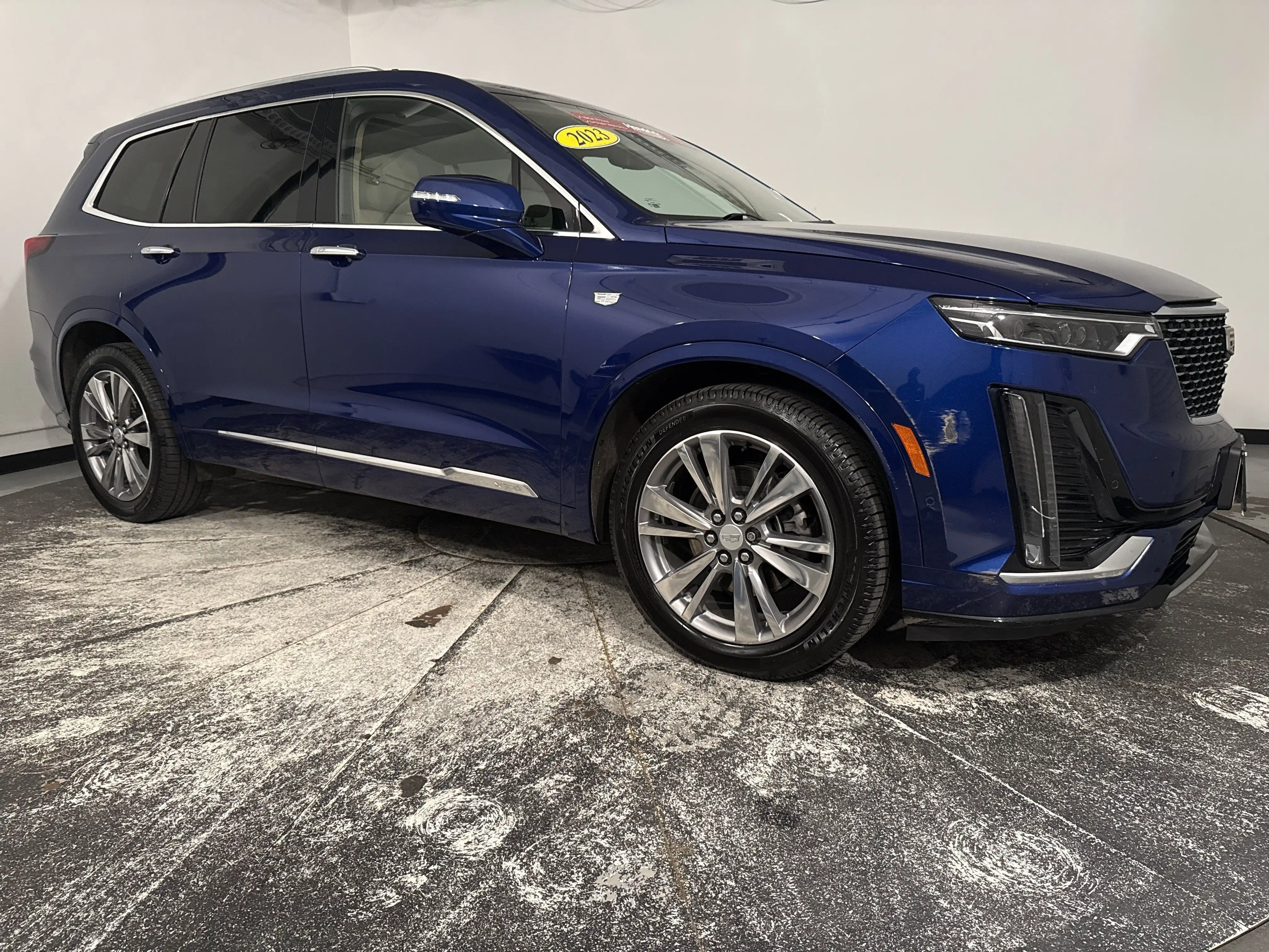 2023 Cadillac XT6 Premium Luxury Auto's photo