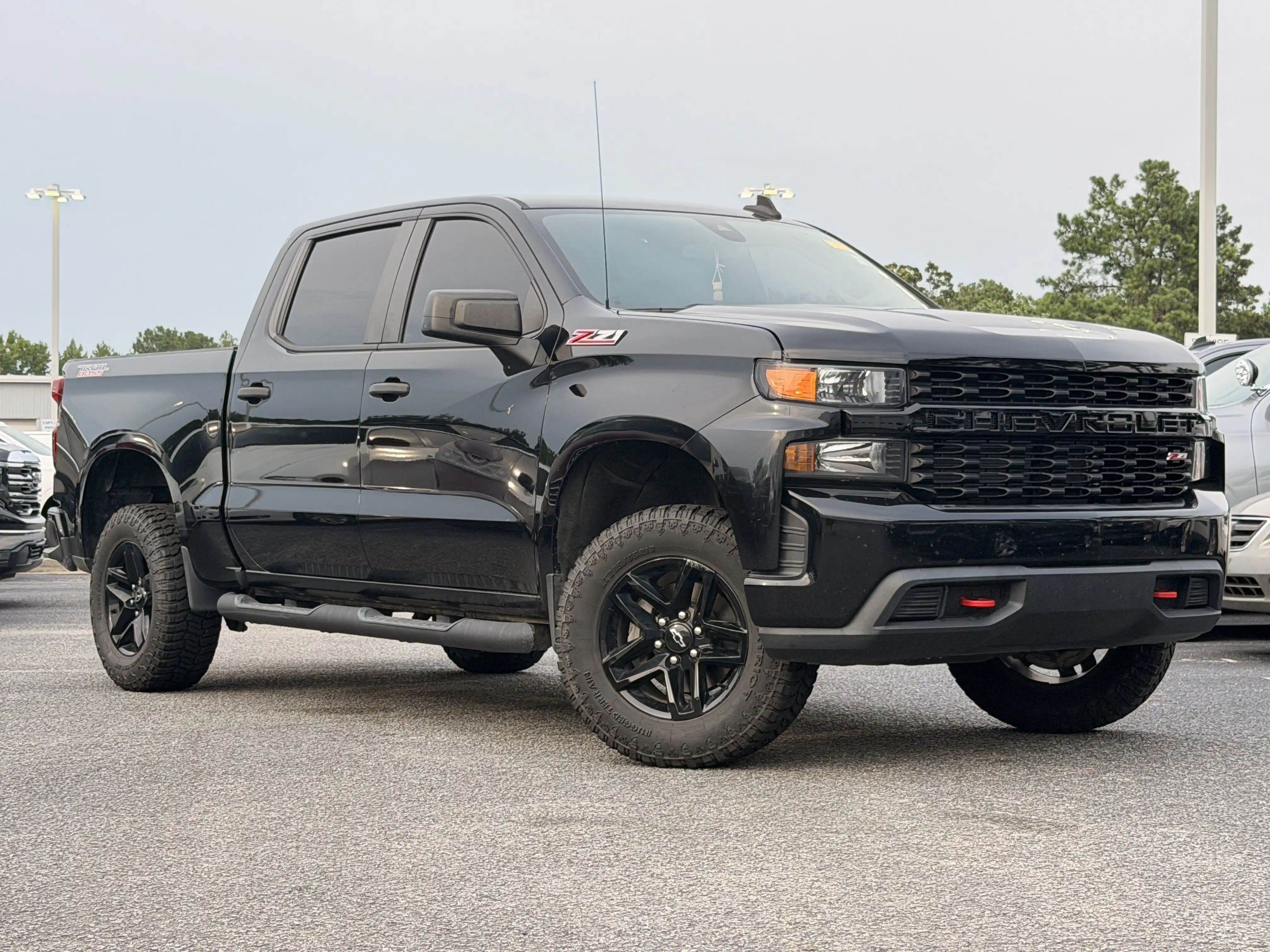 2021 Chevrolet Silverado 1500 Custom Trail Boss 4X4 Crew Cab Short Box's photo