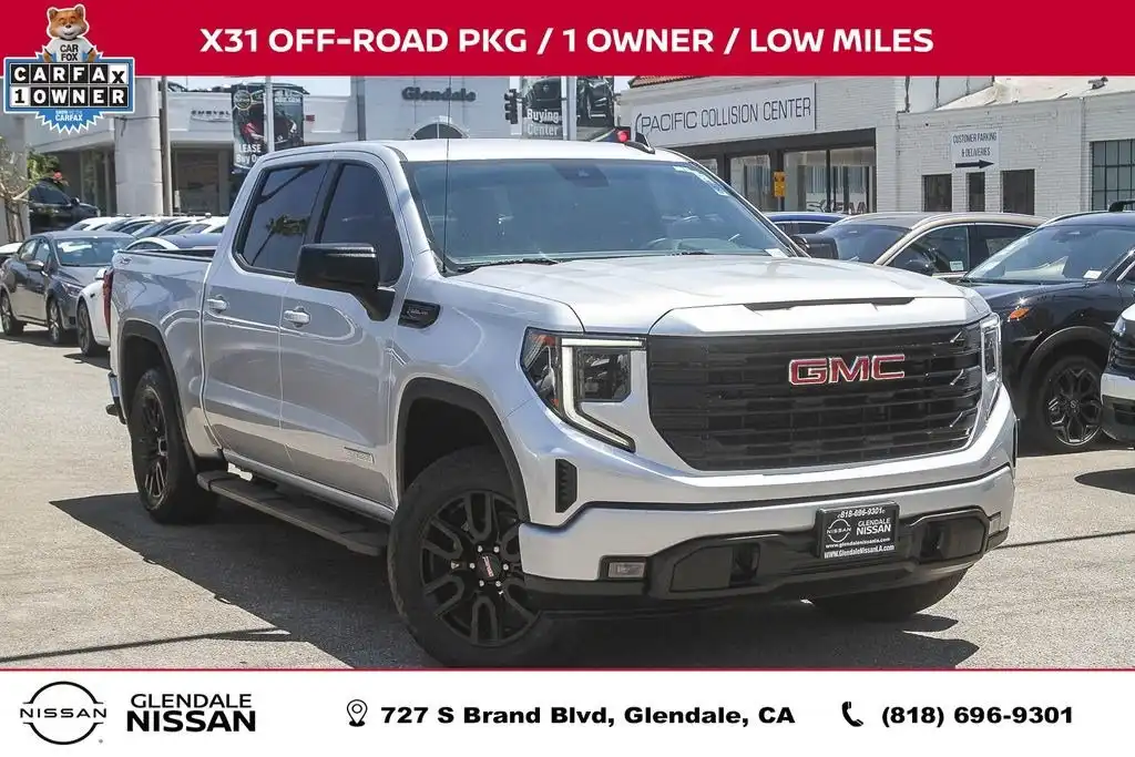 2022 GMC Sierra 4WD Crew Cab Standard Box Elevation's photo