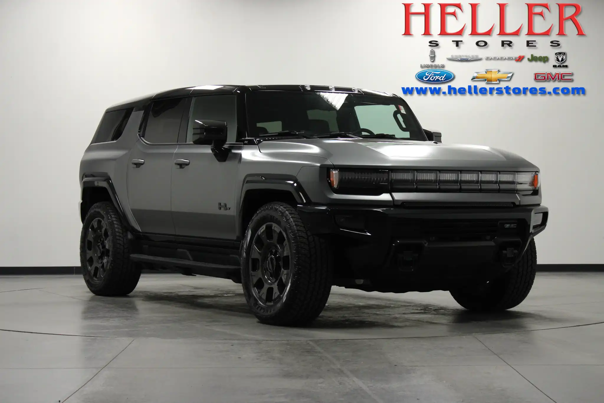 2026 GMC Hummer EV 3X SUV's photo