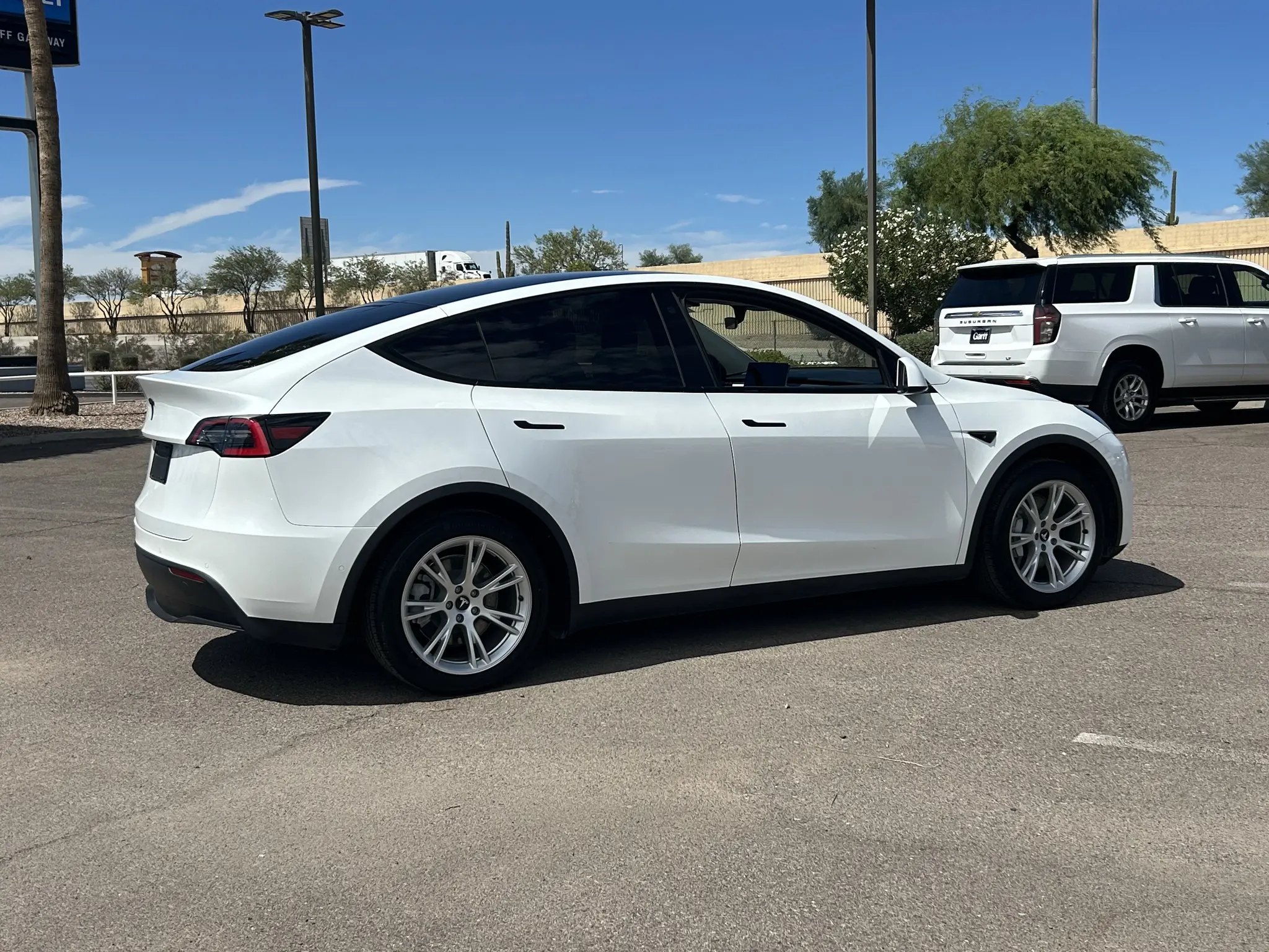 2021 Tesla Model Y Standard Range photo 5