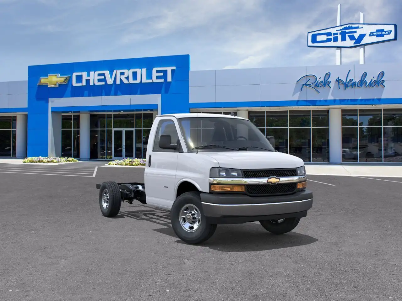 2025 Chevrolet Express 3500 139" WB's photo