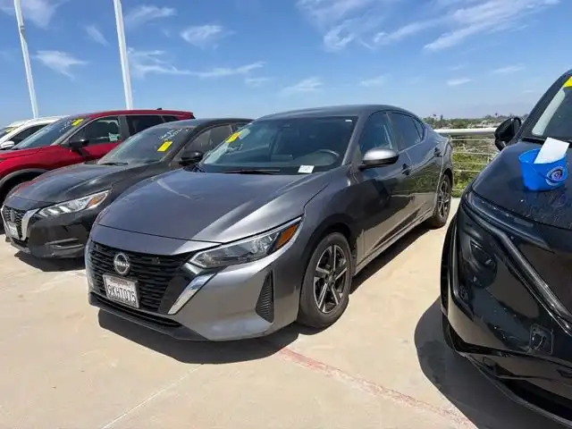 2024 Nissan Sentra SV CVT's photo