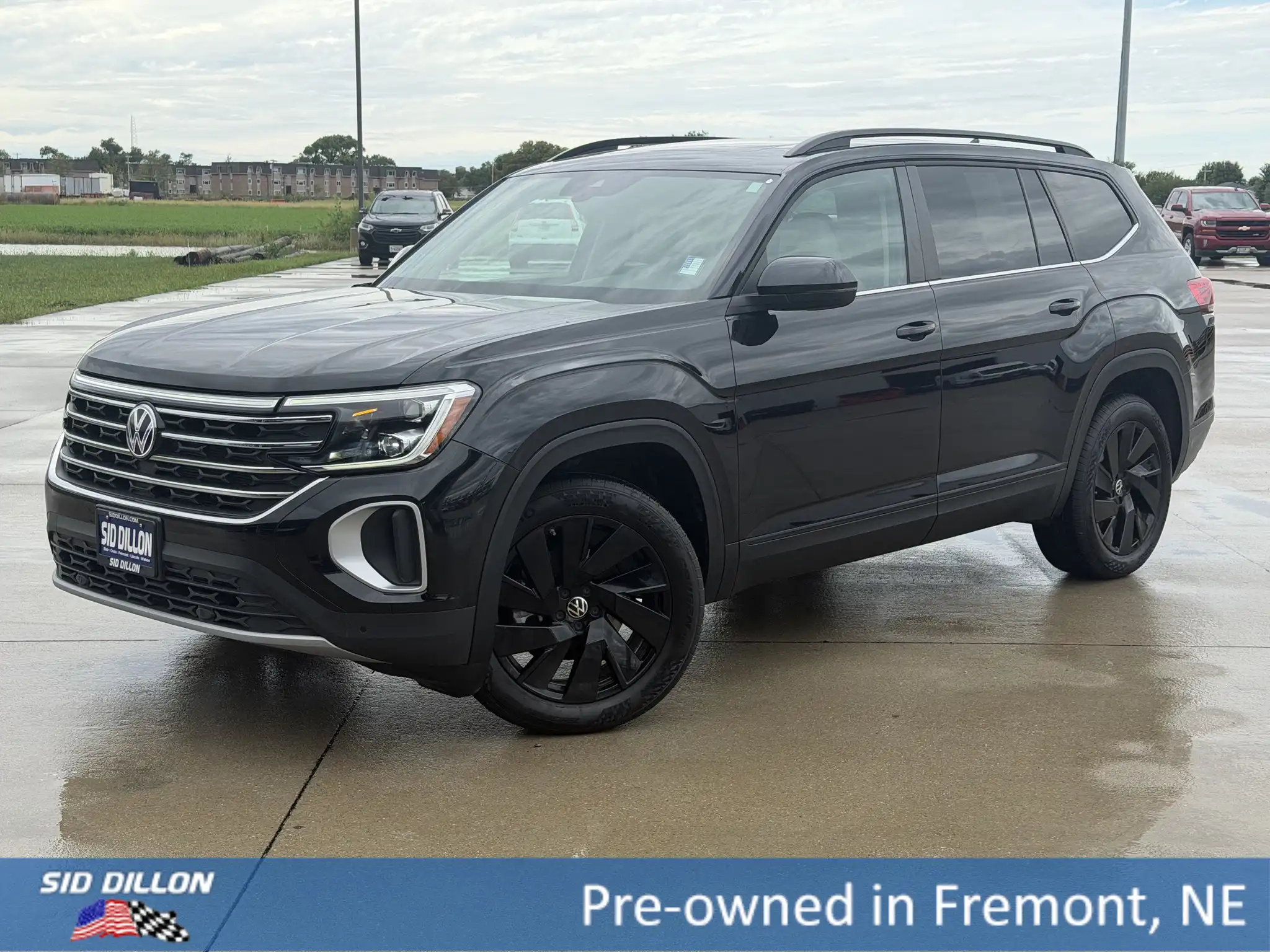 2025 Volkswagen Atlas 2.0T SE with Tech 4Motion's photo