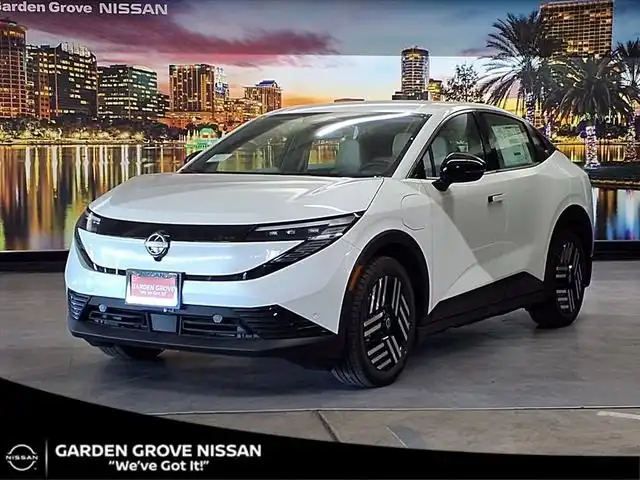 2026 Nissan Leaf SV Plus's photo