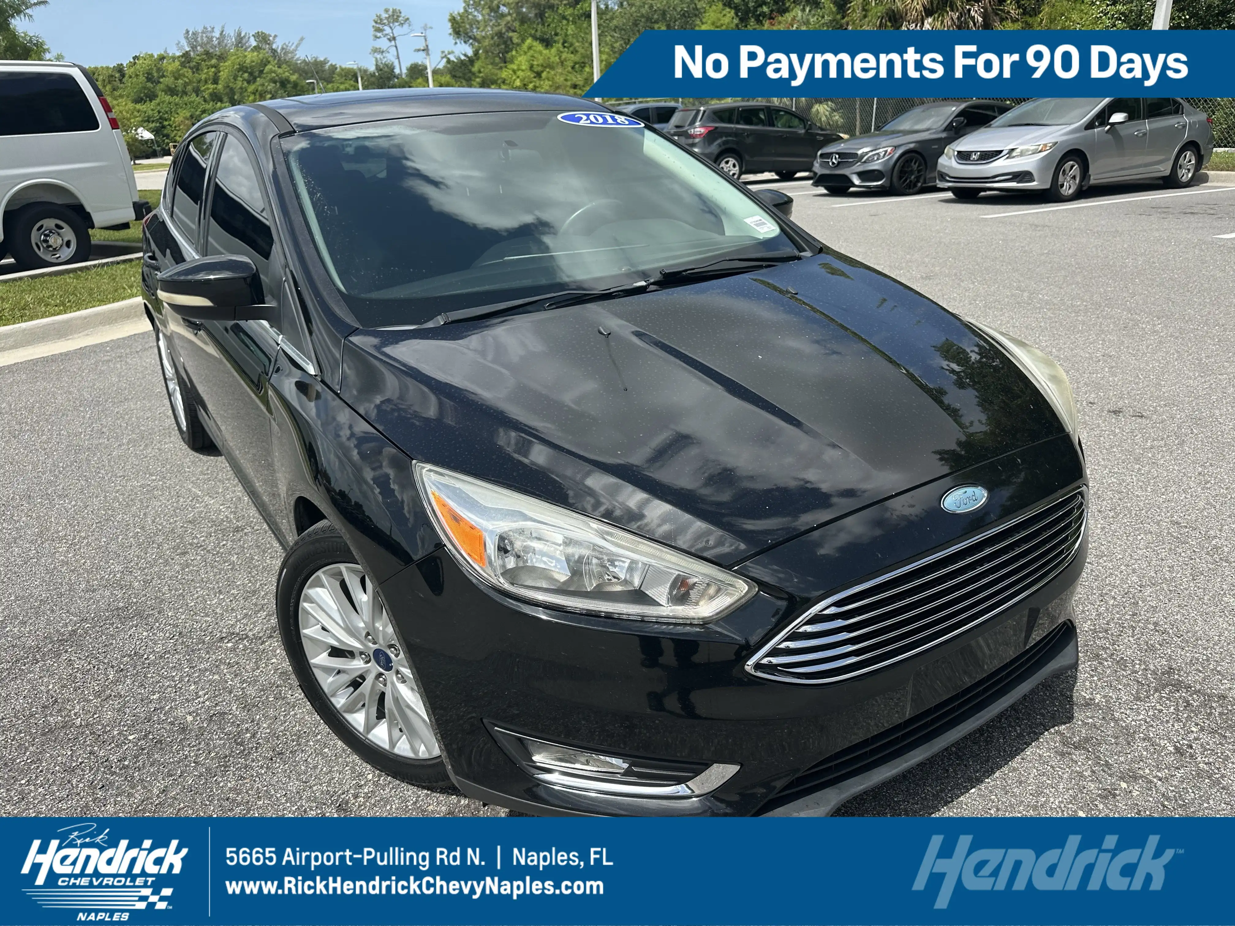 2018 Ford Focus Hatch Titanium's photo