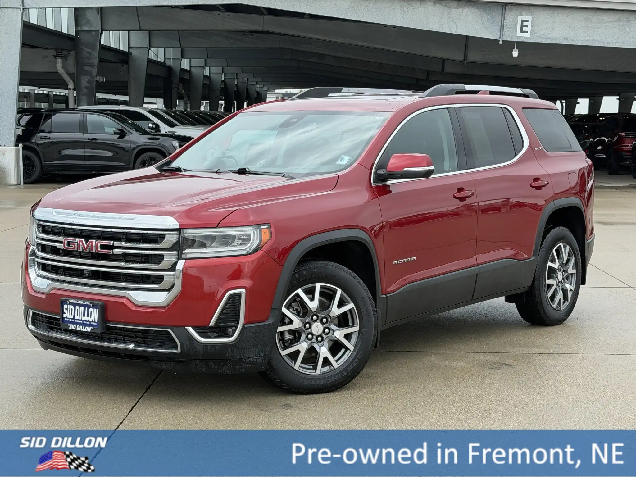 2023 GMC Acadia SLT AWD's photo